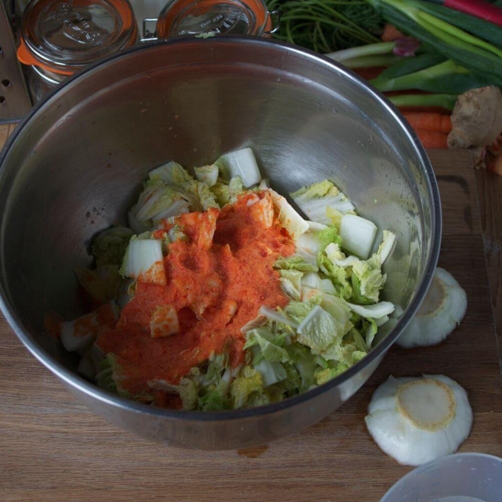 Mix paste with veg