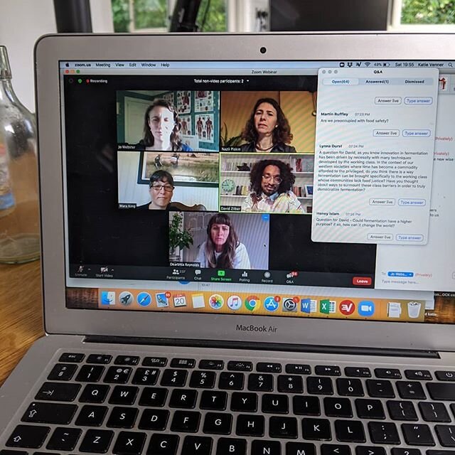 Finishing the day with a warm heart and inspired by all the amazing presenters in #fermentfest. The microbes have been speaking though us today, truly, and the world looks brighter tonight. Happy Solstice eve #funkyfermentsmakeforhappytums #fermentersforthefuture #thesauerkrautpeople